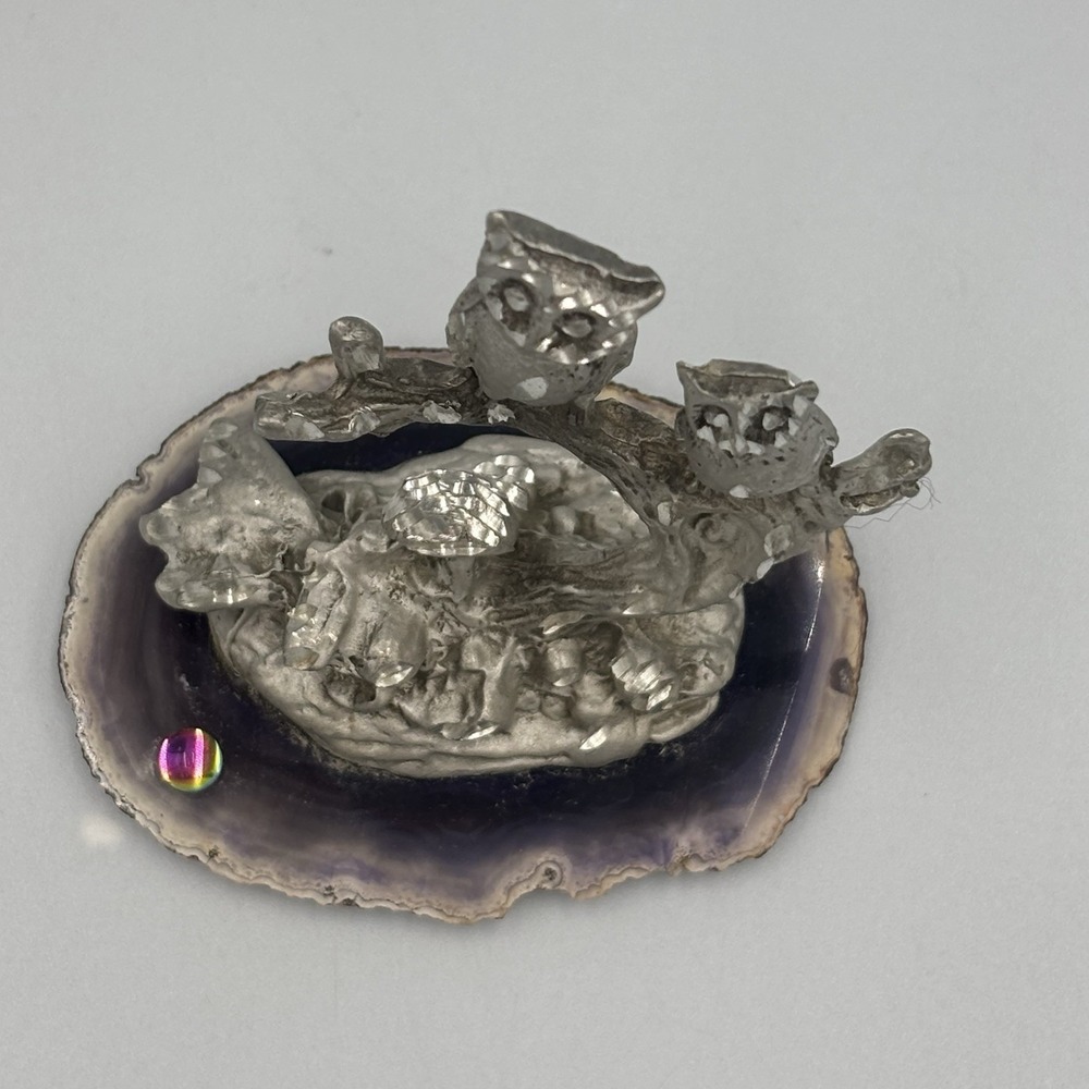 Vintage Pewter Owls On Branch with Mushrooms Figure on Purple Agate - Picture 9 of 16